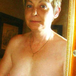 Real MILF sex pics