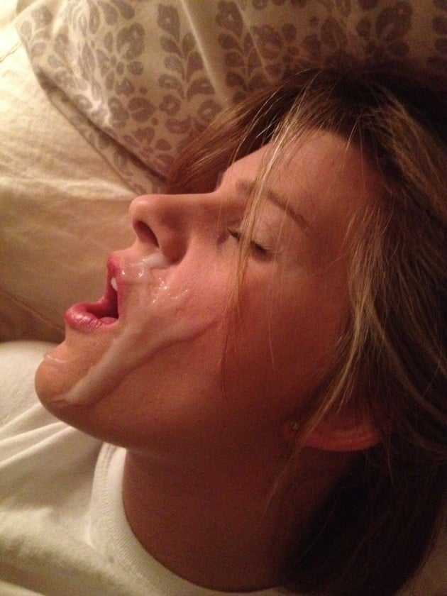 Big facial for a real MILF wife