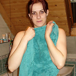 Hot MILF wife naked on camera