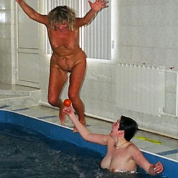Sex photos of nude wives and amateur MILFs