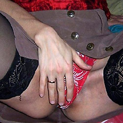 Mature slut gives deepthroat blowjob