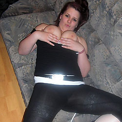 Cuck MILF loves big black cocks