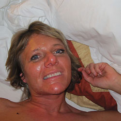 Hot MILF wife naked on camera