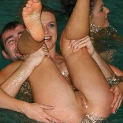 Swinger mom fucked in an orgy