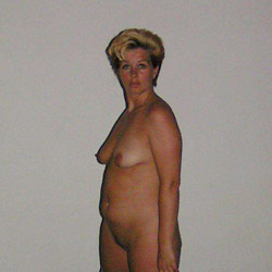 Hot MILF wife naked on camera