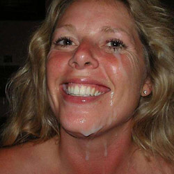Real MILF sex pics