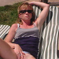 Hot MILF wife naked on camera