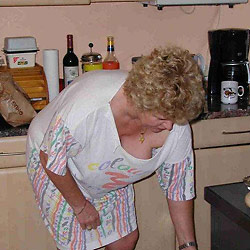Sex photos of nude wives and amateur MILFs
