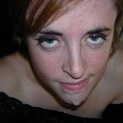 Sex selfies from this hot mature wife