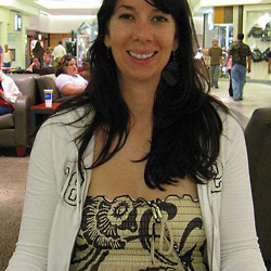 Nude MILFs and naked wives