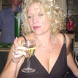 Nude MILFs and naked wives