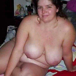 Nude MILFs and naked wives