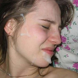 Mature slut gives deepthroat blowjob