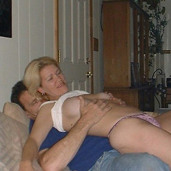 More submitted amateur sex pics and videos