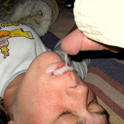 Mature slut gives deepthroat blowjob