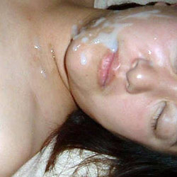 Mature slut gives deepthroat blowjob
