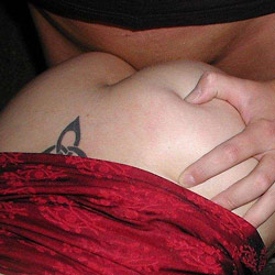 Cuck MILF loves big black cocks