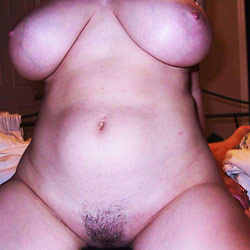 Cuck MILF loves big black cocks