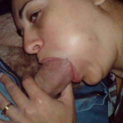 Nude MILFs and naked wives
