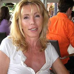 Swinger mom fucked in an orgy