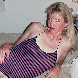 Real MILF sex pics