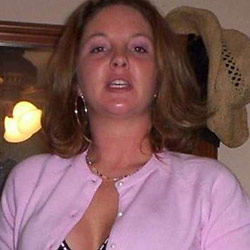 Sex photos of nude wives and amateur MILFs
