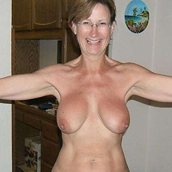 Hot MILF wife naked on camera