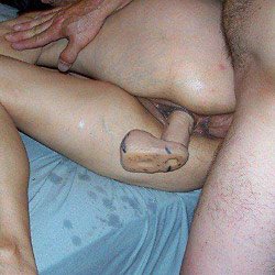 Amateur couple fucks on the nudist beach