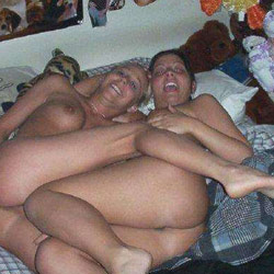 Mature slut gives deepthroat blowjob