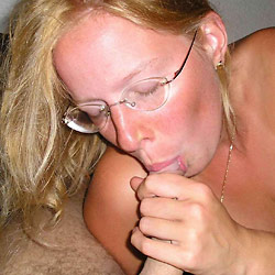 Sex photos of nude wives and amateur MILFs