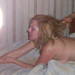 Sex selfies from this hot mature wife