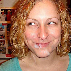 Nude MILFs and naked wives