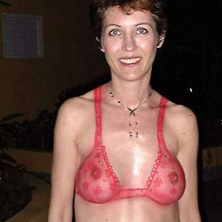 Sex selfies from this hot mature wife
