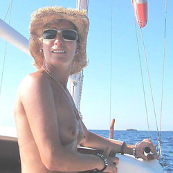 Real MILF sex pics