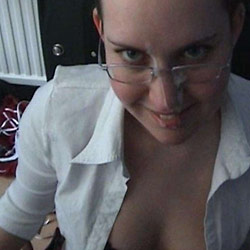 Sex photos of nude wives and amateur MILFs