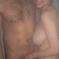 Amateur couple fucks on the nudist beach