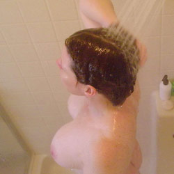 Nude MILFs and naked wives
