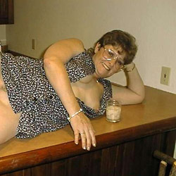 Hot MILF wife naked on camera
