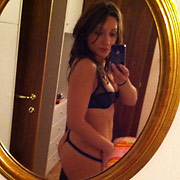 Sex selfies from this hot mature wife