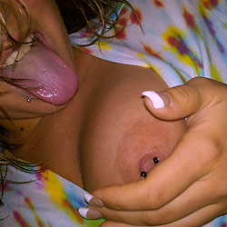 Sex pics of an amateur wife