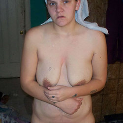 Sex pics of an amateur wife