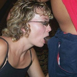 Nude pics of amateur wives and MILFs