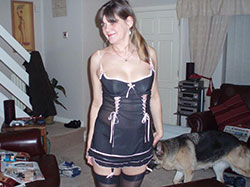 Naked amateur wife