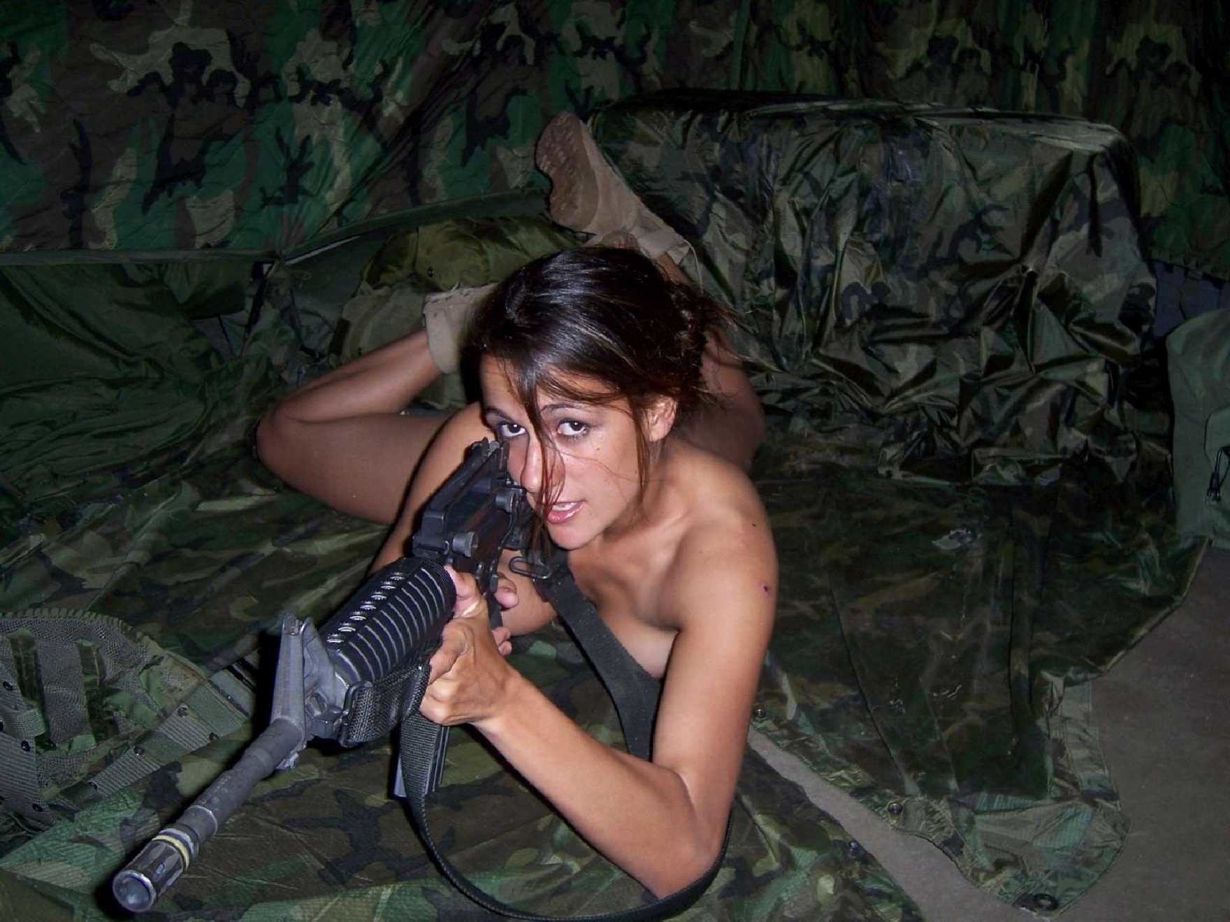 army nudes â€“ WifeBucket | Offical MILF Blog